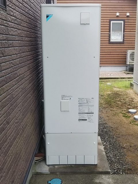 三菱電気温水器460Lから ダイキンエコキュート370Lへ 入替え　富山県富山市